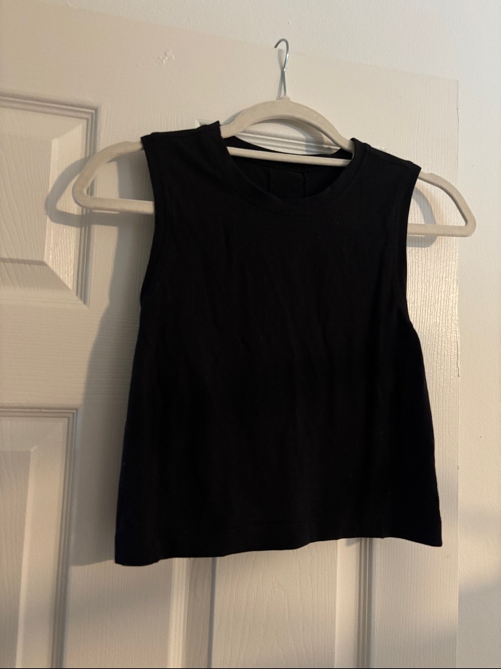 lululemon athletica Black Sleeveless Crop Tank